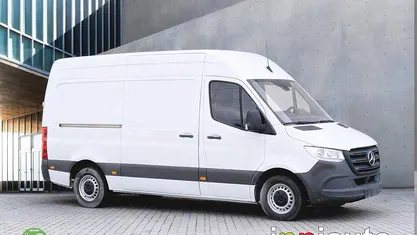 Blanco Usado 2022 Mercedes Sprinter Van | 23.600 € (Precio justo)