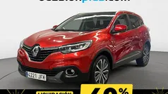 Rojo Usado 2015 Renault Kadjar Zen SUV | 13.200 € (Precio justo)