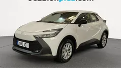 Blanco Nuevo 2025 Toyota C-HR Active SUV | 27.273 € (Precio justo)