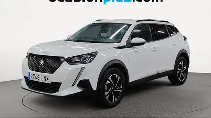 Usado Peugeot 2008 Allure 131 CV (96 kW) 2021 SUV