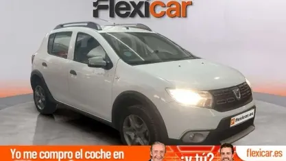 Usado Dacia Sandero Stepway 90 CV (66 kW) 2017 Blanco Berlina