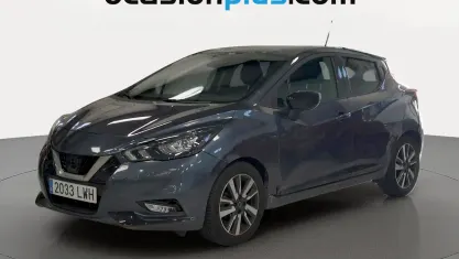 Usado Nissan Micra 92 CV (67 kW) 2022 Gris Utilitario
