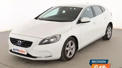 Usado Volvo V40 Summum 115 CV (84 kW) 2014 Blanco Familiar