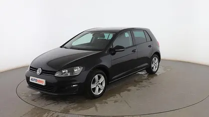 Usado VW Golf VII Advance 105 CV (77 kW) 2015 Negro Utilitario