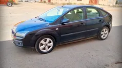 Negro Usado 2005 Ford Focus Ghia | 2600 € (Precio justo)