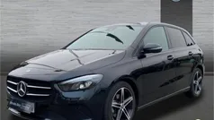 Negro Usado 2021 Mercedes B180 Monovolumen | 25.900 € (Precio justo)