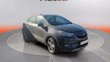 Usado Opel Mokka Excellence 140 CV (102 kW) 2018 Gris SUV