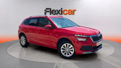 Usado Skoda Kamiq Selection 116 CV (85 kW) 2024 Rojo SUV