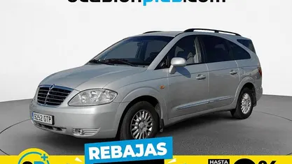 Gris plata Usado 2010 Ssangyong (KGM) Rodius Limited Monovolumen | 7990 € (Precio justo)