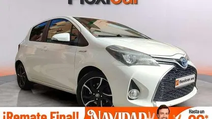 Blanco Usado 2016 Toyota Yaris Hybrid Active Utilitario | 10.790 € (Precio justo)