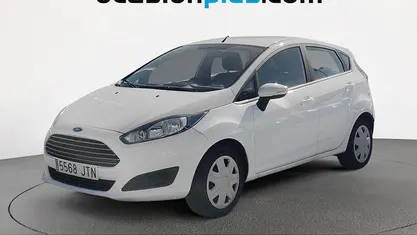 Blanco Usado 2016 Ford Fiesta Trend Utilitario | 7769 € (Precio justo)
