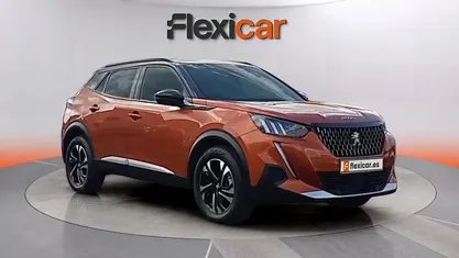 Usado Peugeot 2008 GT 131 CV (96 kW) 2023 SUV