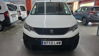 Usado Peugeot Partner S 102 CV (75 kW) 2021 Blanco Monovolumen