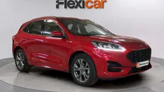 Rojo Usado 2022 Ford Kuga ST-Line SUV | 18.590 € (Precio justo)