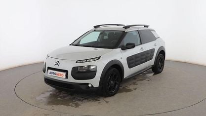 Usado Citroën C4 Feel 82 CV (60 kW) 2017 Blanco SUV