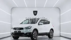 Blanco Usado 2011 Nissan Qashqai Tekna SUV | 7999 € (Precio justo)