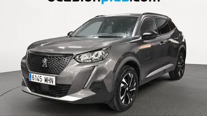 Usado Peugeot 2008 Allure 131 CV (96 kW) 2023 Gris SUV