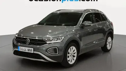 Usado VW T-Roc Life 110 CV (80 kW) 2024 Gris SUV