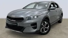 Lunar silver (css) Usado 2022 Kia XCeed SUV | 18.995 € (Precio justo)