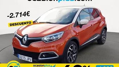 Usado Renault Captur Zen 90 CV (66 kW) 2016 Naranja SUV