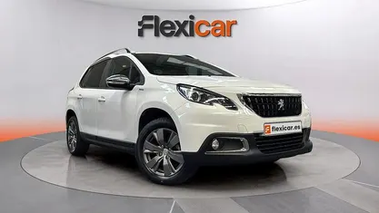 Usado Peugeot 2008 Style 82 CV (60 kW) 2018 Blanco SUV