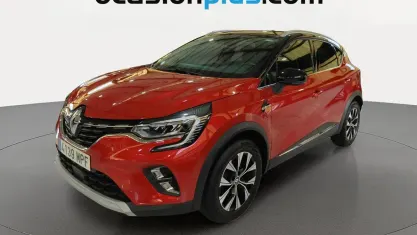 Usado Renault Captur Techno 90 CV (66 kW) 2024 Rojo SUV