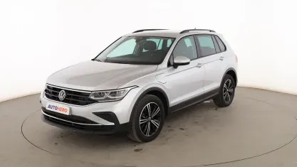 Usado VW Tiguan Life 245 CV (180 kW) 2022 Gris SUV
