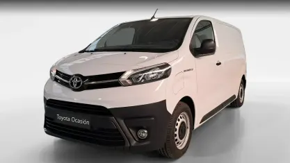 Käytetty Toyota Proace 100 kW (136 HP) 2023 Valkoinen Tila-auto