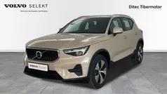 Usado 2025 Volvo XC40 Core SUV | 38.400 € (Precio justo)