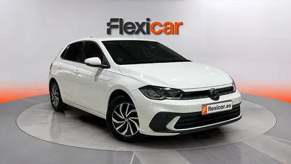 Usado VW Polo Life 95 CV (69 kW) 2023 Blanco Utilitario