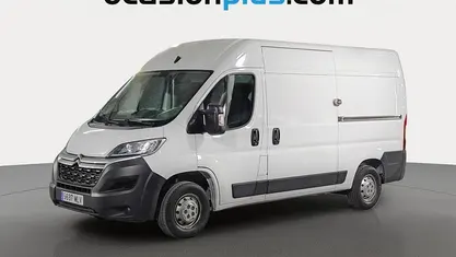 Usado Citroën Jumper 140 CV (102 kW) 2023 Blanco Monovolumen