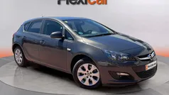 Usado 2016 Opel Astra Business Berlina | 8790 € (Buen precio)