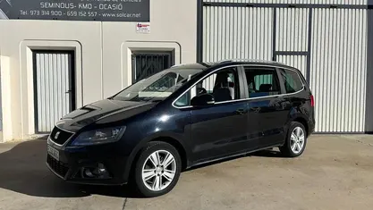Usado Seat Alhambra Ecomotive 140 CV (102 kW) 2012 Negro Monovolumen