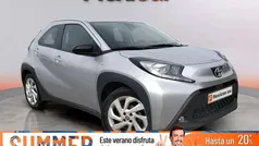 Gris Usado 2024 Toyota Aygo X-play Utilitario | 14.290 € (Precio justo)