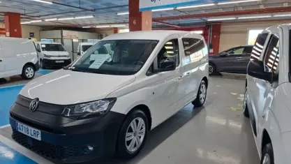 Usado VW Caddy 122 CV (89 kW) 2021 Blanco Monovolumen