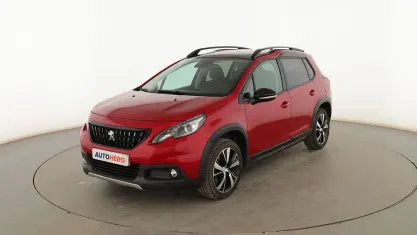 Usado Peugeot 2008 Allure 130 CV (95 kW) 2019 Rojo SUV