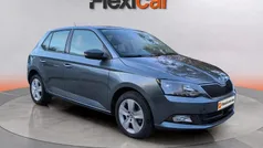 Gris Usado 2016 Skoda Fabia Ambition Berlina | 7990 € (Precio justo)