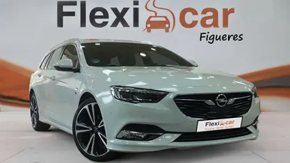 Usado Opel Insignia 210 CV (154 kW) 2018 Otros Familiar