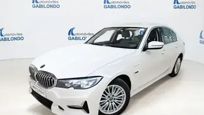 Usado BMW 320e 204 CV (150 kW) 2022 Blanco Berlina
