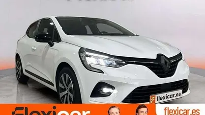 Blanco Usado 2023 Renault Clio V Equilibre Utilitario | 12.390 € (Buen precio)