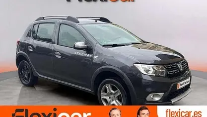 Usado Dacia Sandero Acces 75 CV (55 kW) 2019 Utilitario
