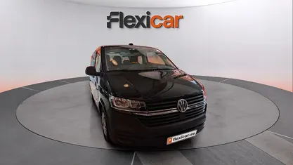 Usado VW Caravelle 150 CV (110 kW) 2023 Negro Monovolumen