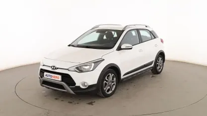 Usado Hyundai i20 Active 101 CV (74 kW) 2019 Blanco Utilitario