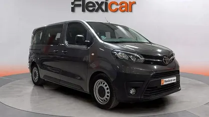Usado Toyota Proace Verso Advance 120 CV (88 kW) 2022 Gris Familiar
