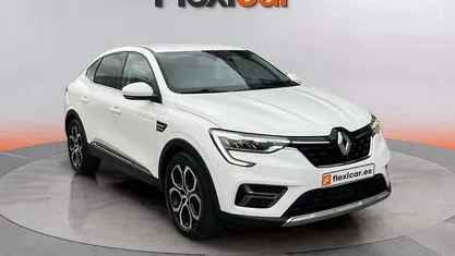 Usado Renault Arkana Zen 145 CV (106 kW) 2021 Blanco SUV