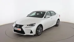 Blanco Usado 2019 Lexus IS300h Executive Line Berlina | 25.899 € (Precio justo)
