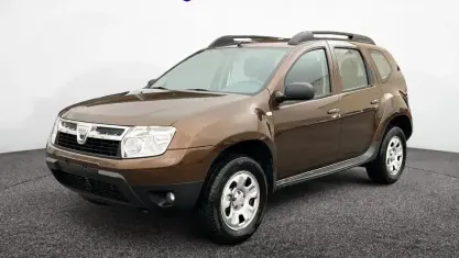 Usado Dacia Duster Base 105 CV (77 kW) 2010 Blanco SUV