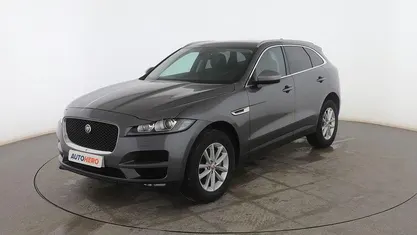 Usado Jaguar F-Pace Prestige 180 CV (132 kW) 2019 Gris SUV