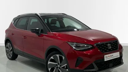 Rojo Usado 2024 Seat Arona FR SUV | 20.490 € (Precio justo)