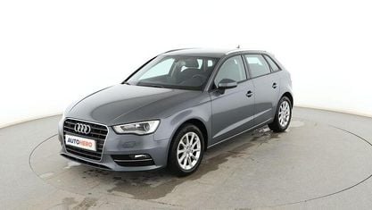 Begagnad Audi A3 Sportback Attraction 110 HK (80 kW) 2015 Grå Halvkombi
